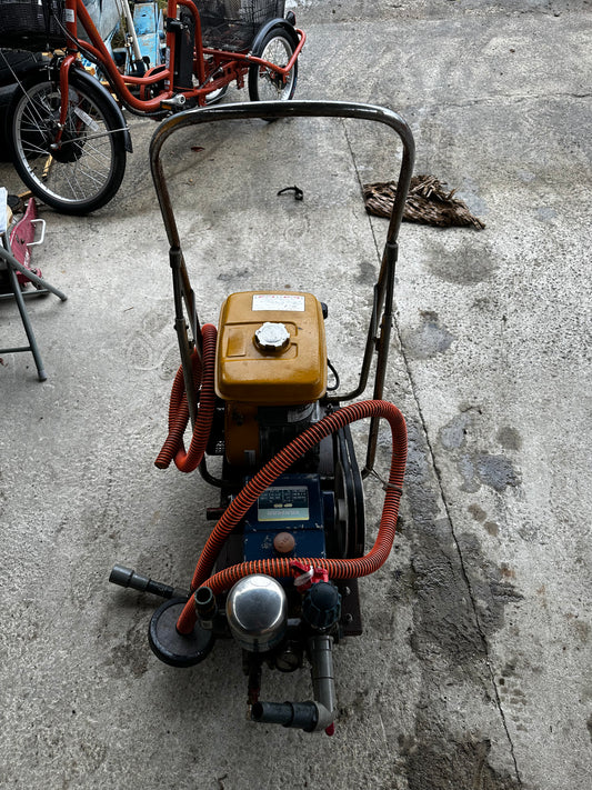 Fumigadora Estacionaria Yanmar con Motor Robin EY20 (Tipo Camilla)