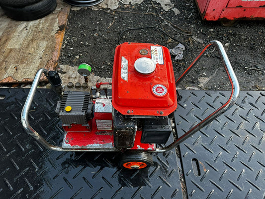 Hidrolavadora Industrial Shinsho 2100 PSI con Motor Kubota (Alta Presión)